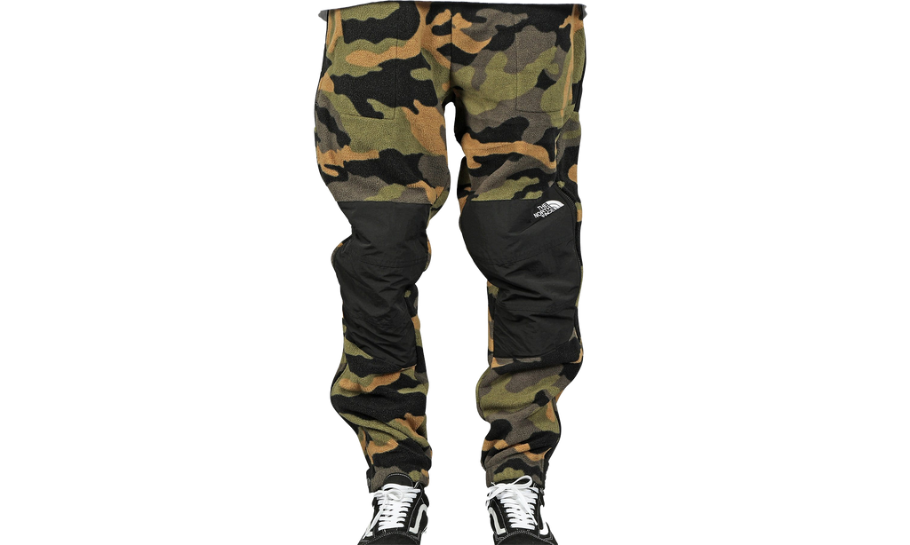 1995 Retro Denali Pants "Burnt Olive Green Waxed Camo Print" NF0A3XCGFQ9