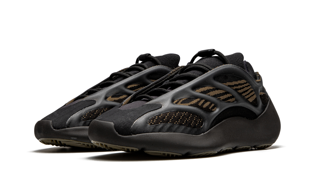 Yeezy 700 V3 "Clay Brown" GY0189