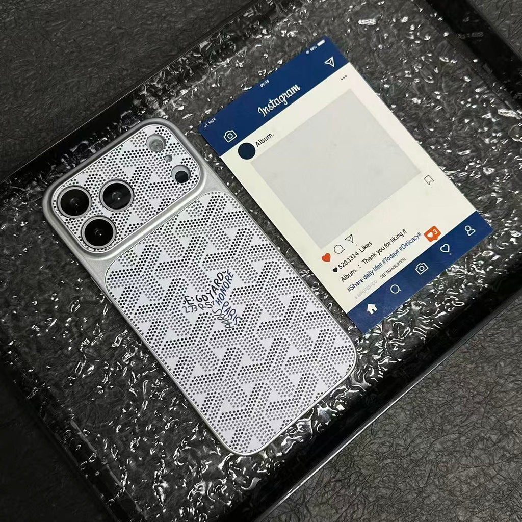 G-Y Stylish Embossed Texture Case for iPhone – Slim Luxury Protective Cover