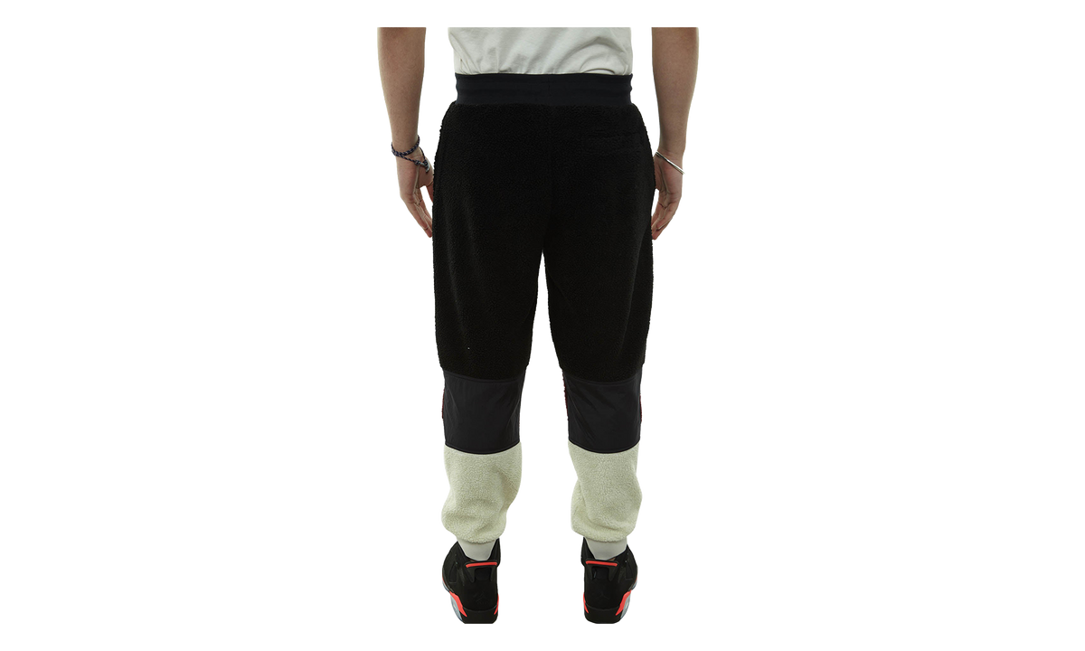 Air Jordan Sportswear Sherpa Pant "BLACK / BURGUNDY CRUSH / LIGHT BON" BQ6955 010