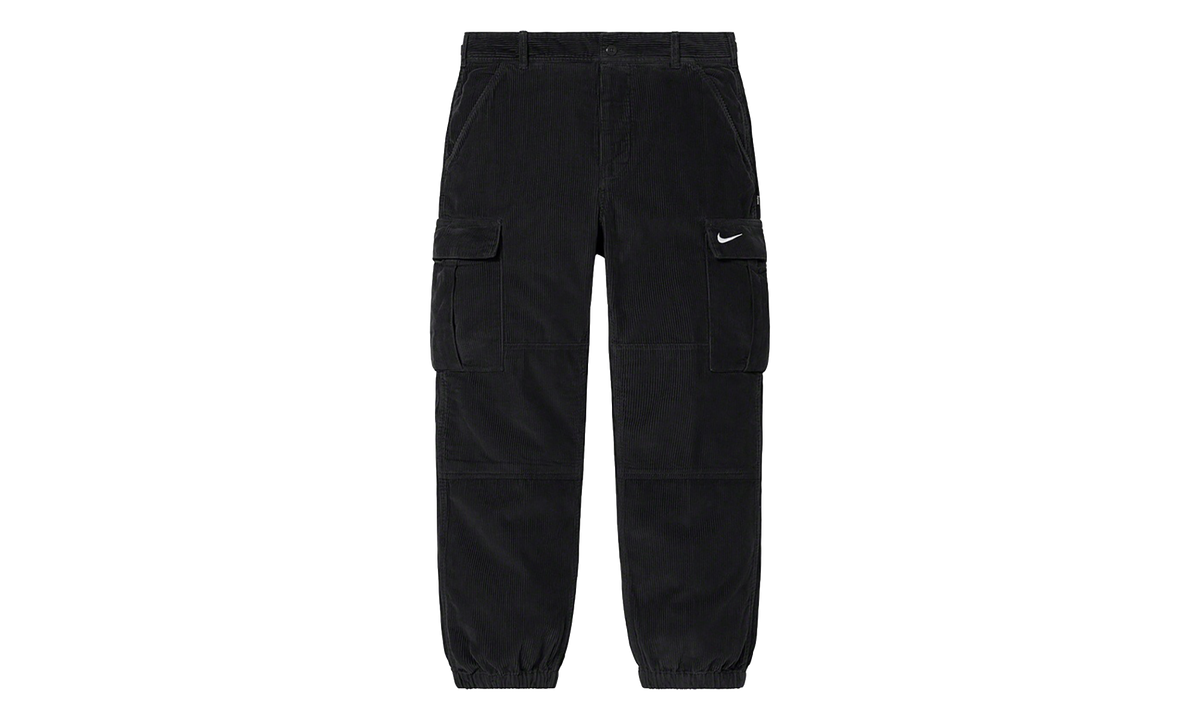 Nike® Arc Corduroy Cargo Pant "SS22 - Black" SU28110