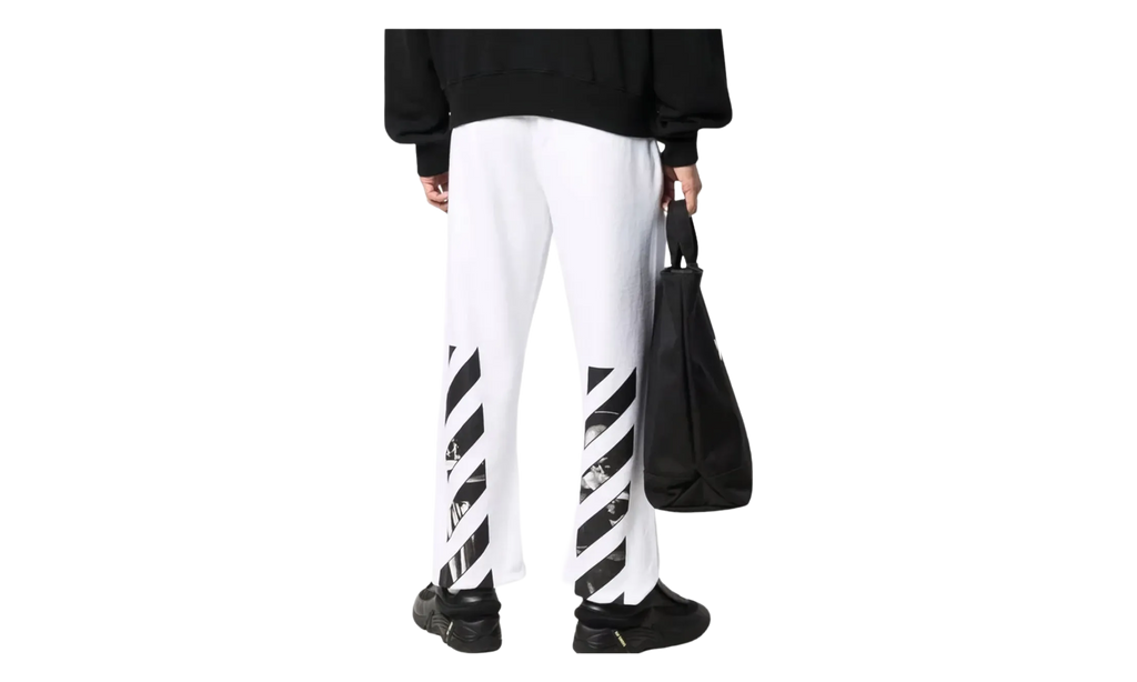 Diagonal Helvetica Slim Sweatpant "White" OMCH029C99FLE00