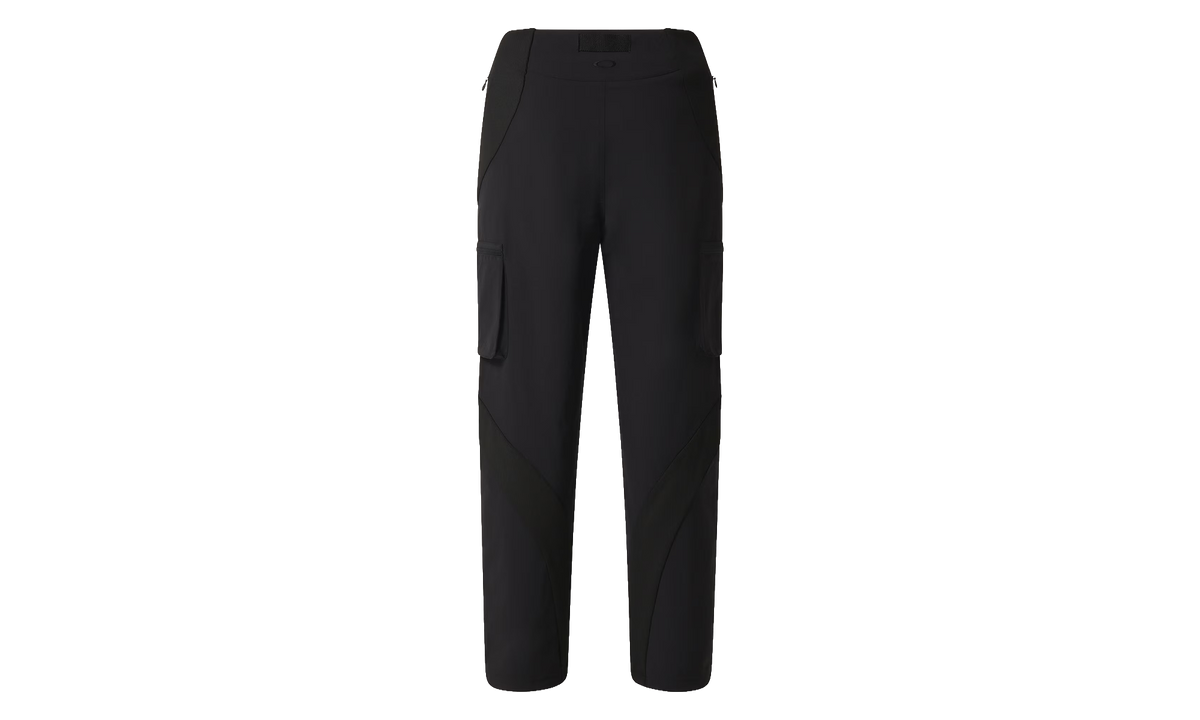Latitude Arc Pants "Blackout" FOA405425 02E